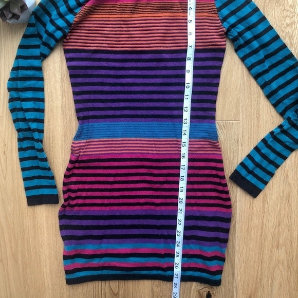 H&M striped long sleeves dress, Size 4 - Picture 3 of 7